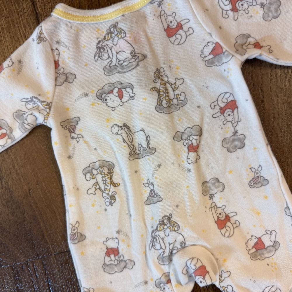Disney Baby Bundle Preemie Winnie Pooh Outfit Hat Gender Neutral Yellow - Picture 7 of 9